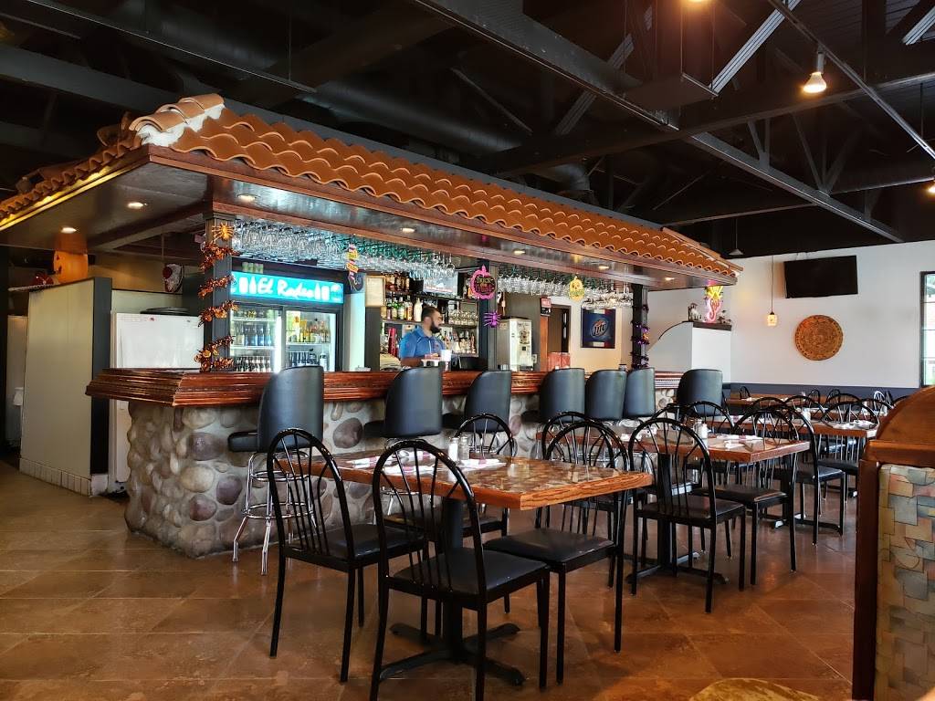 El Rodeo | restaurant | 1310 NW 118th St, Clive, IA 50325, USA | 5154402210 OR +1 515-440-2210