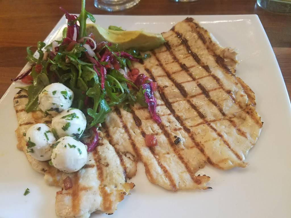 Chef Luis Restaurant | restaurant | 129 Elm St, New Canaan, CT 06840, USA | 2039725847 OR +1 203-972-5847