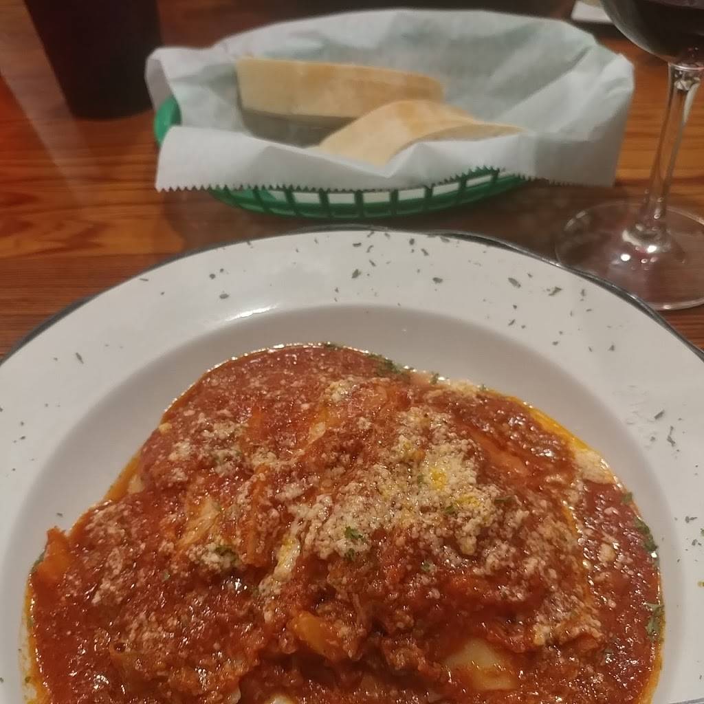 Randazzos Italian Market | cafe | 240 Capitol St, Denham Springs, LA 70726, USA | 2256674557 OR +1 225-667-4557