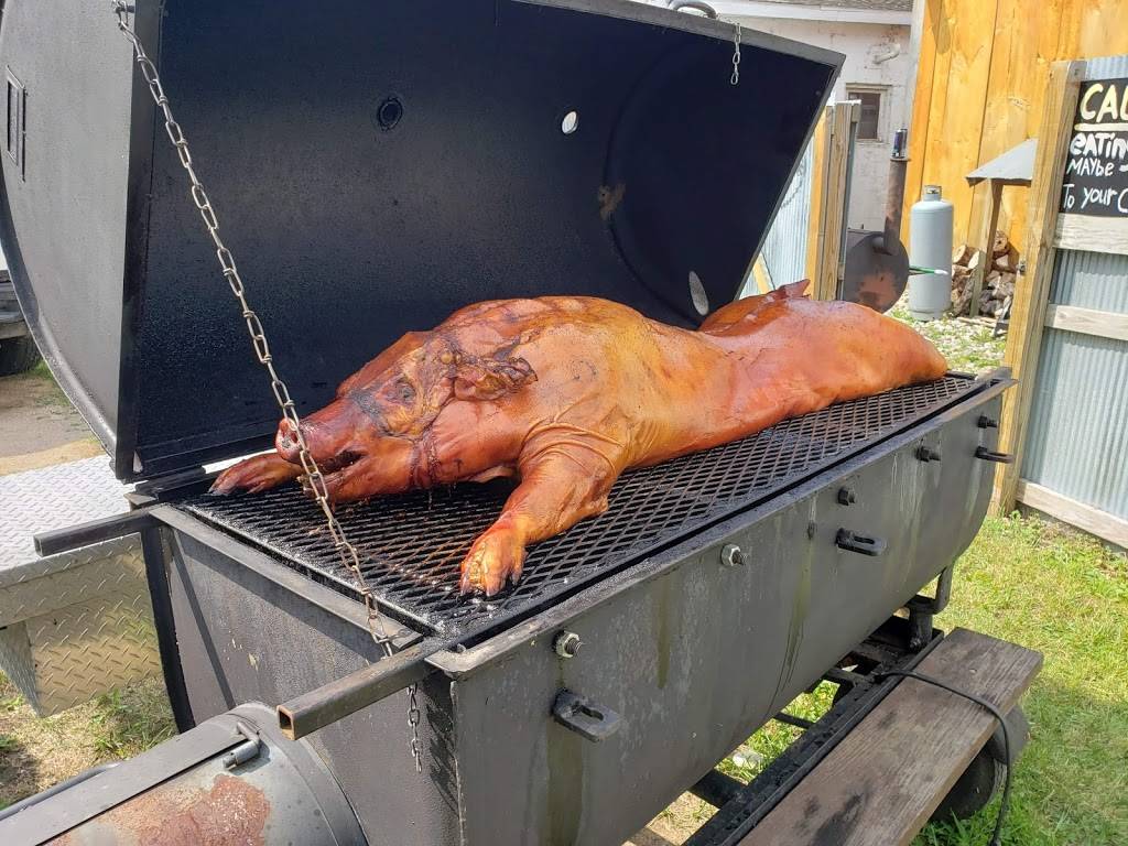 Rustic Hog Barbecue | restaurant | 104 Main St, Lake City, MI 49651, USA | 2319204227 OR +1 231-920-4227