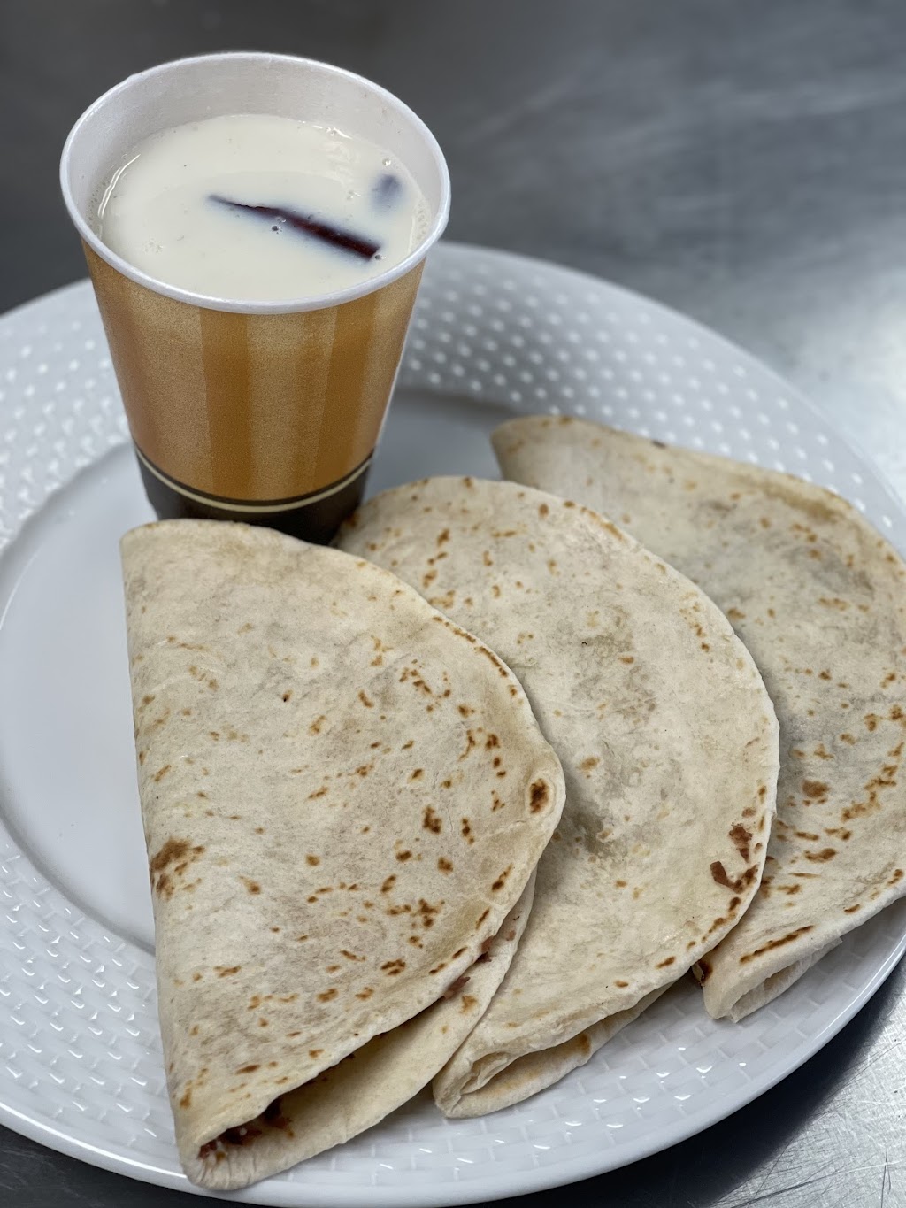 Ria sabor latino | restaurant | 202 SW 57th Ave, Miami, FL 33144, USA | 3054008446 OR +1 305-400-8446