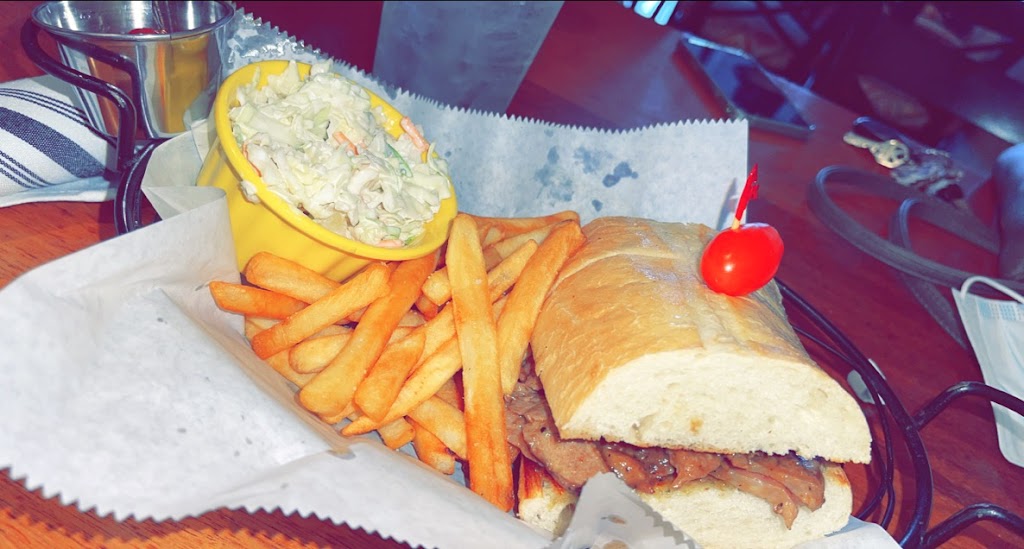 Rolands Bistro | restaurant | 1726 S Main St H, Willits, CA 95490, USA | 7078413058 OR +1 707-841-3058