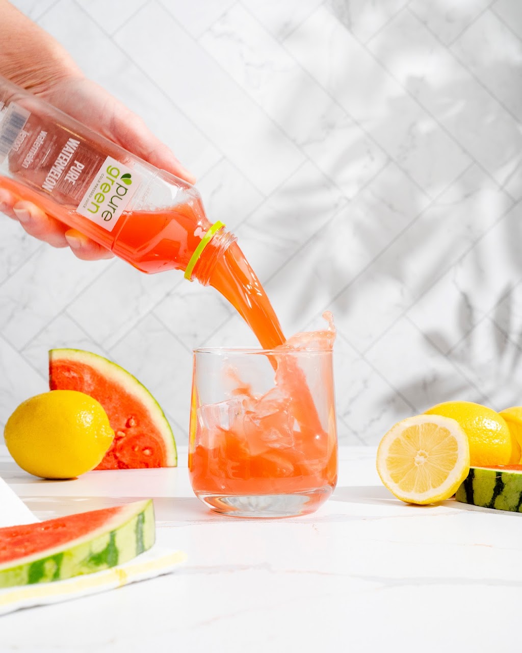 Pure Green - Juice Bar Carytown Exchange | meal takeaway | 3519 Ellwood Ave, Richmond, VA 23221, USA | 8048236021 OR +1 804-823-6021