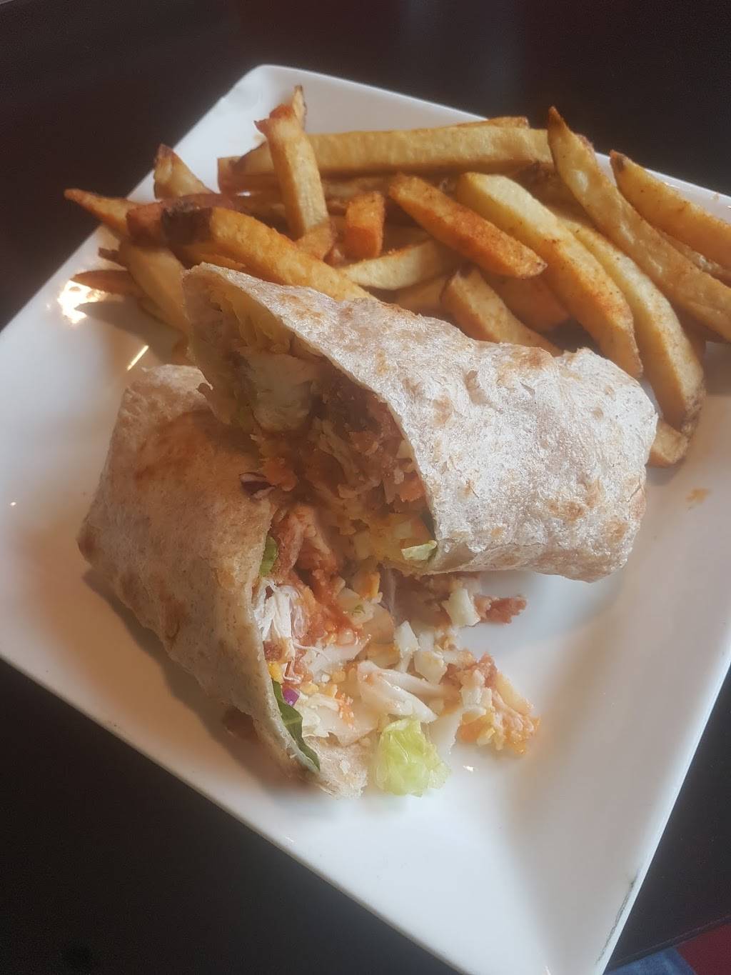 Bridgeburg Family Restaurant | restaurant | 607 Niagara Blvd, Fort Erie, ON L2A 3H5, Canada | 9058710007 OR +1 905-871-0007