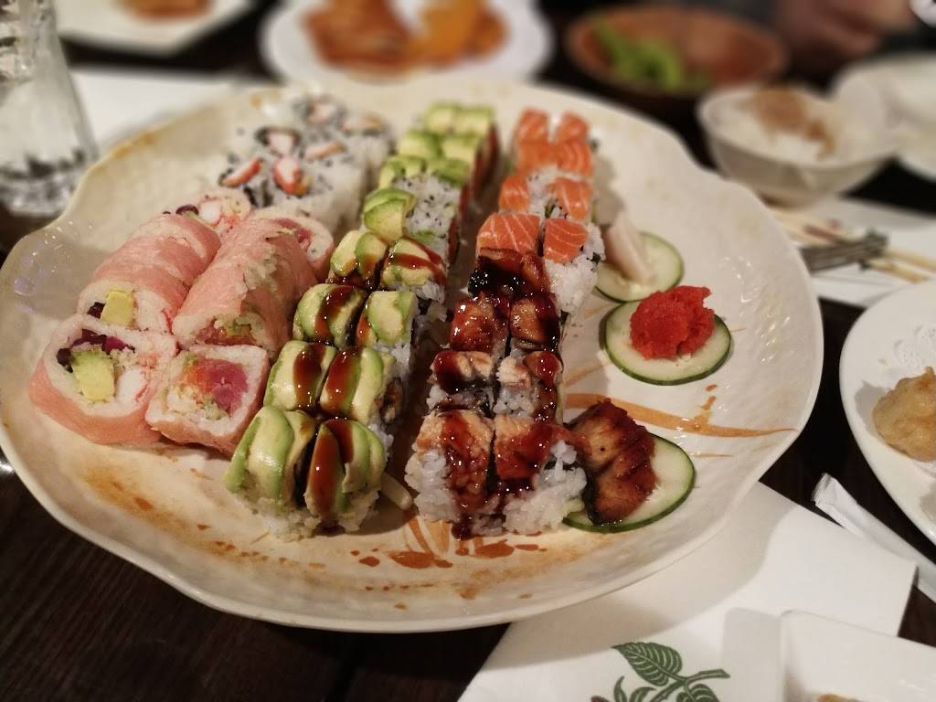 Sushi Village | restaurant | 3250 Francis Lewis Blvd, Flushing, NY 11358, USA | 7188864733 OR +1 718-886-4733