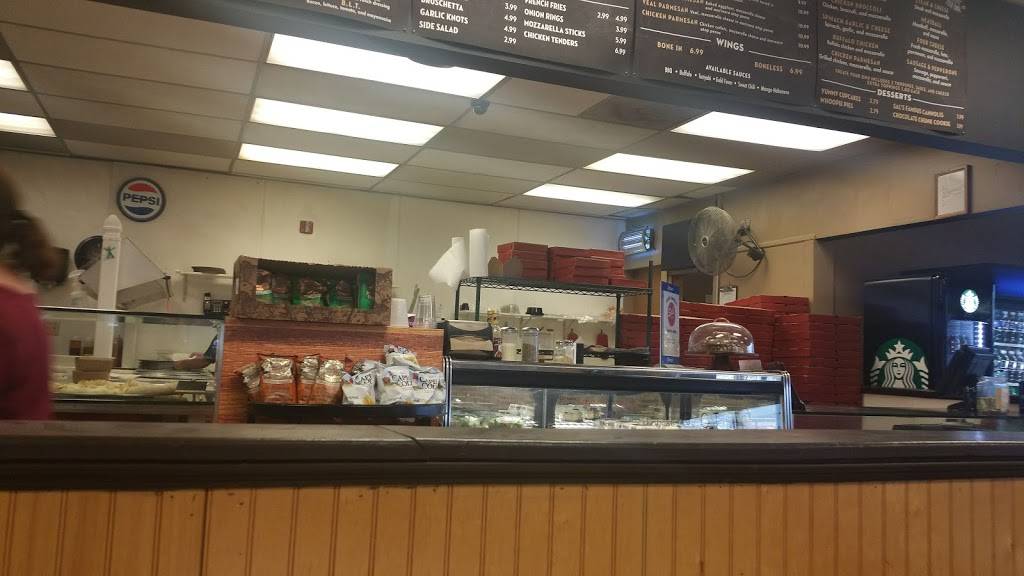 Sals Pizza | restaurant | 180 Elm St, Milford, NH 03055, USA | 6036725544 OR +1 603-672-5544