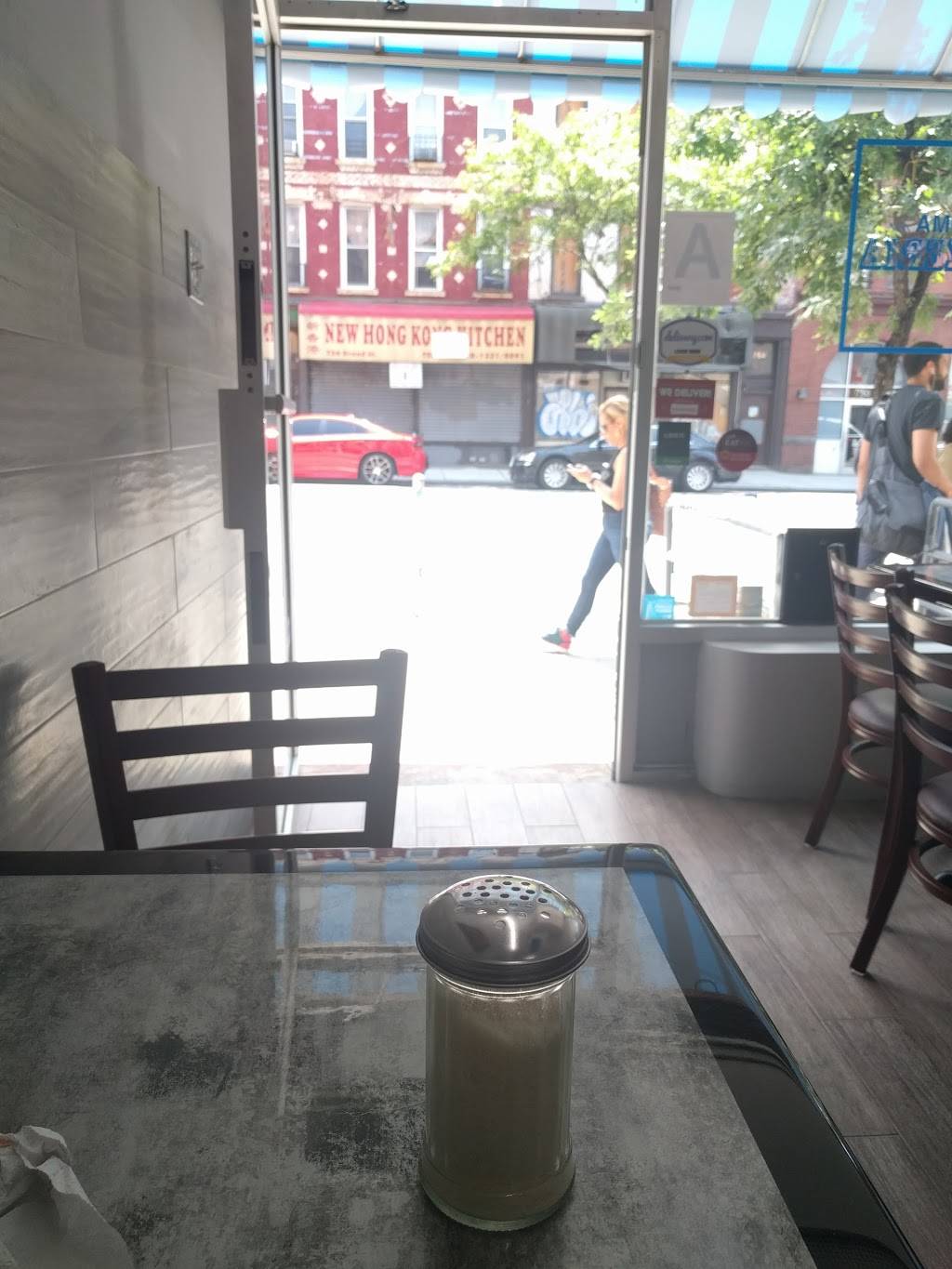 Roma Pizzeria | restaurant | 751 Grand St, Brooklyn, NY 11211, USA | 7183842269 OR +1 718-384-2269