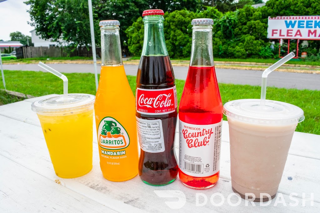 Dinoras catering | restaurant | 740 Plainfield St, Providence, RI 02909, USA | 4016789145 OR +1 401-678-9145