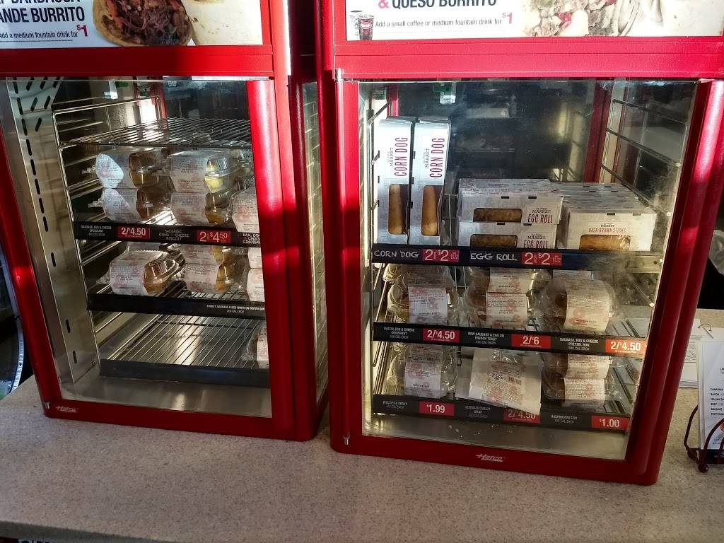 Kum & Go | meal takeaway | 6503 W 29th St, Greeley, CO 80634, USA | 9703300313 OR +1 970-330-0313