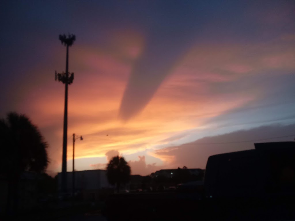 Lehigh Lanes | night club | 1244 Business Way, Lehigh Acres, FL 33936, USA | 2393695817 OR +1 239-369-5817