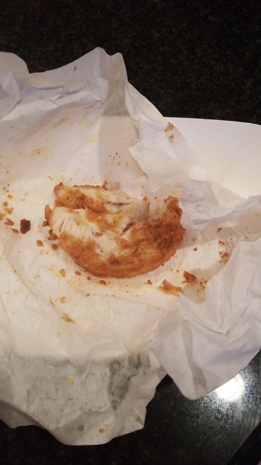 Henderson Chicken | restaurant | 1486 N Hampton Rd, DeSoto, TX 75115, USA | 2144556314 OR +1 214-455-6314