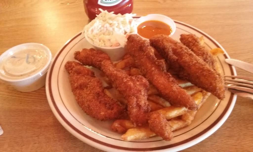 Chuck Wagon Restaurant | restaurant | 2 Depot St, Livermore Falls, ME 04254, USA | 2078974031 OR +1 207-897-4031