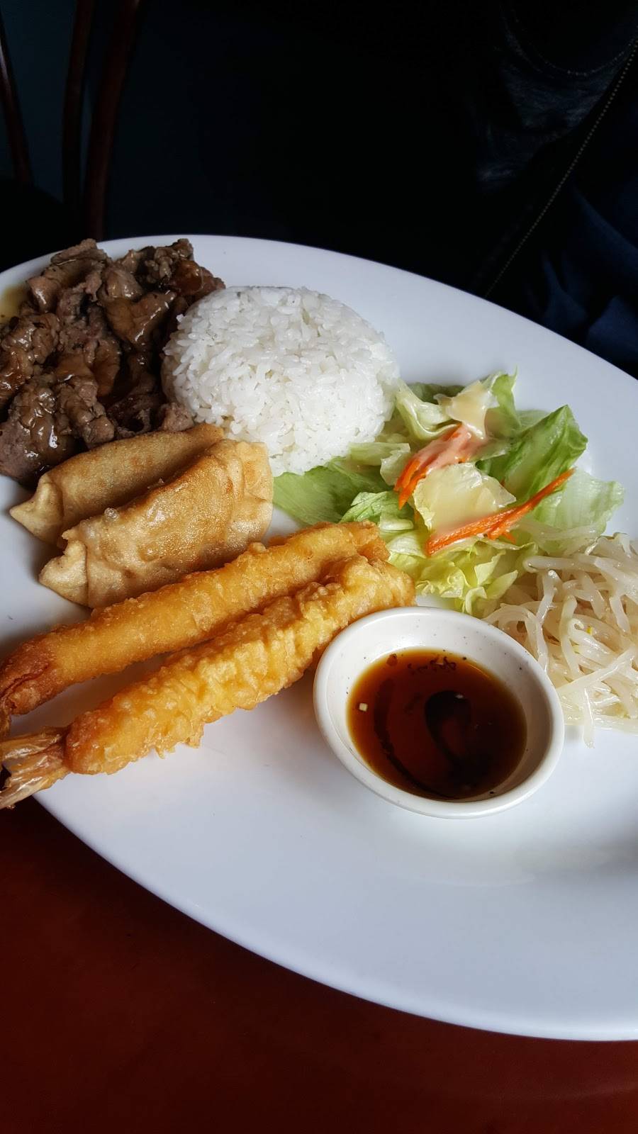 Hahns Hibachi | restaurant | 535 Irving St, San Francisco, CA 94122, USA | 4157313721 OR +1 415-731-3721