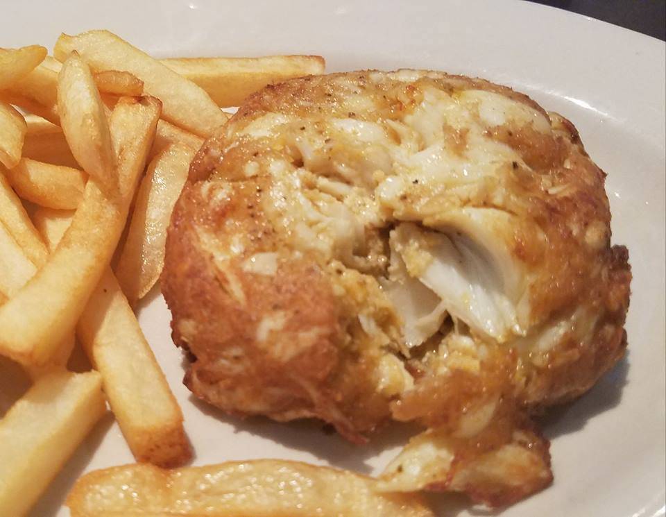 Bullwinkles Saloon | restaurant | 1660 Ingleside Ave, Gwynn Oak, MD 21207, USA | 4105949465 OR +1 410-594-9465