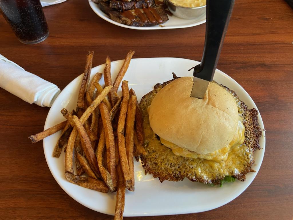 Paw Paws Diner | restaurant | 1592 TN-160, Bybee, TN 37713, USA | 4237209385 OR +1 423-720-9385