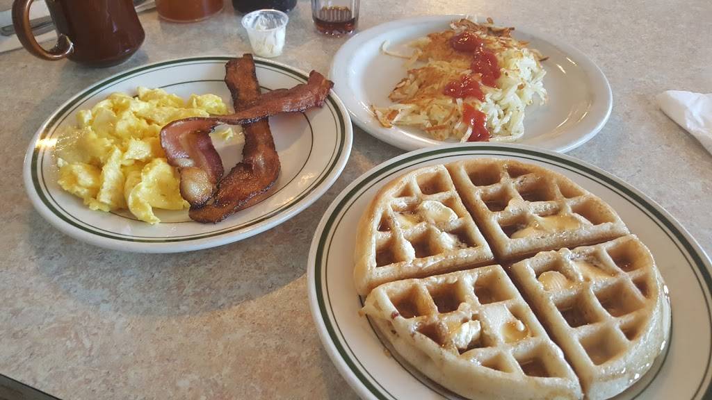 The Runway Cafe | cafe | 861 S Valencia Blvd, Woodlake, CA 93286, USA | 5595648166 OR +1 559-564-8166