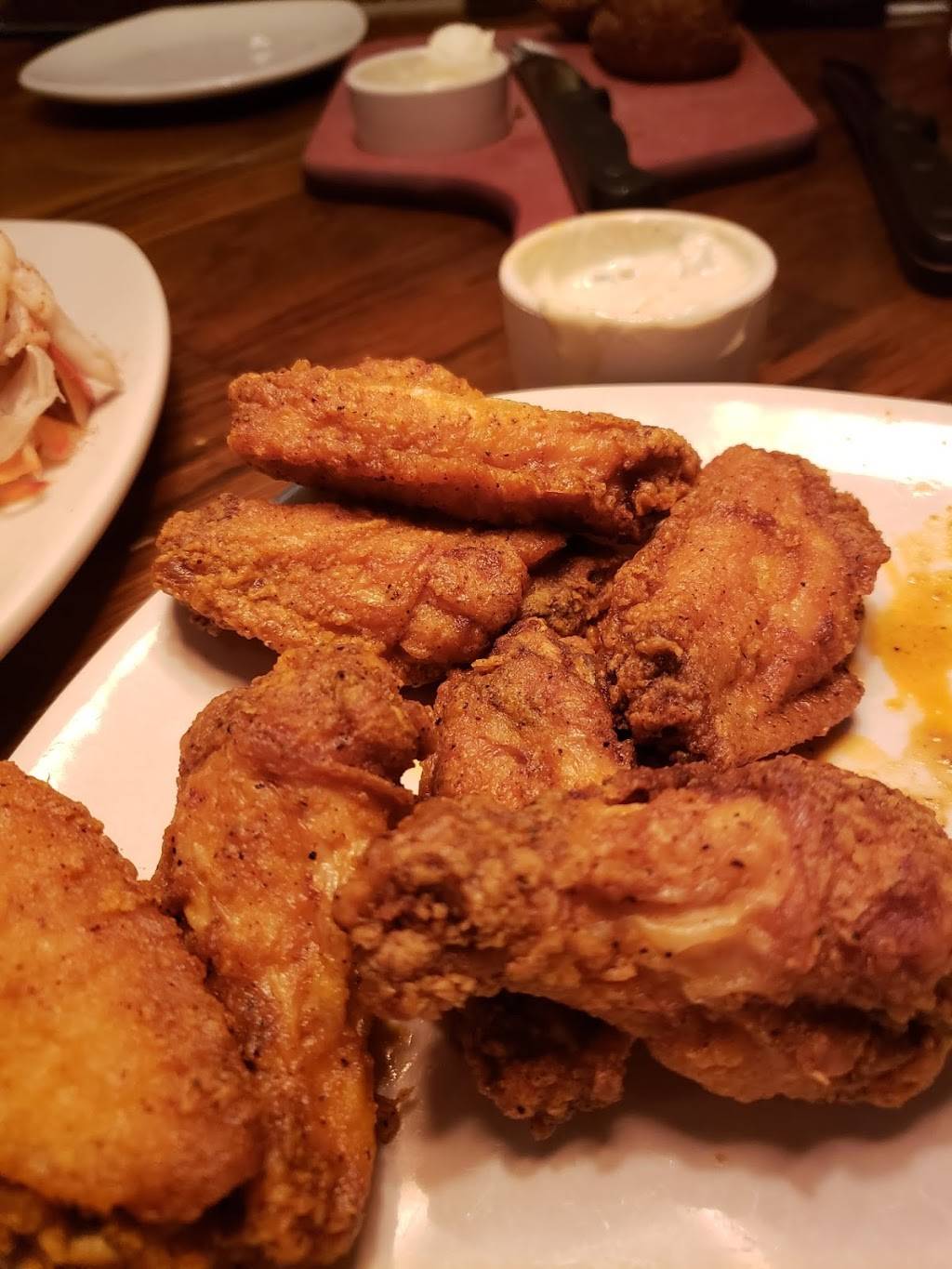 Outback Steakhouse | restaurant | 8250 Macedonia Commons Blvd, Macedonia, OH 44056, USA | 3304685032 OR +1 330-468-5032