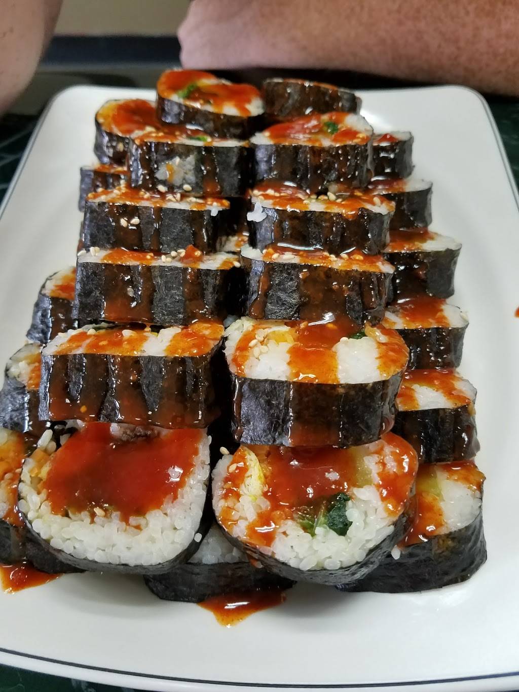 Kums Cafe & Arirang Giftly | restaurant | 4544 Poplar Level Rd, Louisville, KY 40213, USA | 5029646336 OR +1 502-964-6336