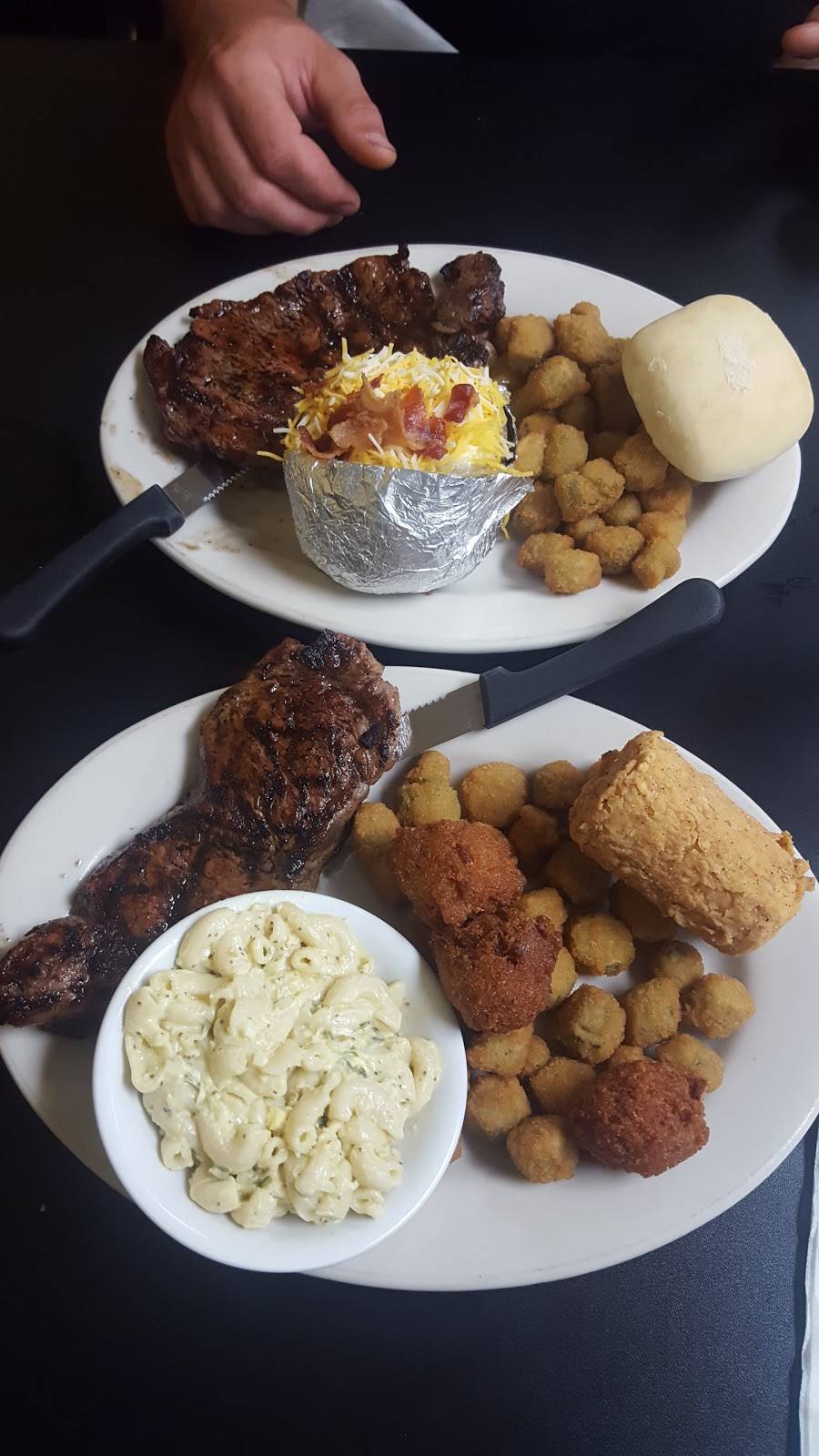 Kilgores Restaurant | restaurant | 2595 Old Nashville Hwy, Smithville, TN 37166, USA | 6152158249 OR +1 615-215-8249