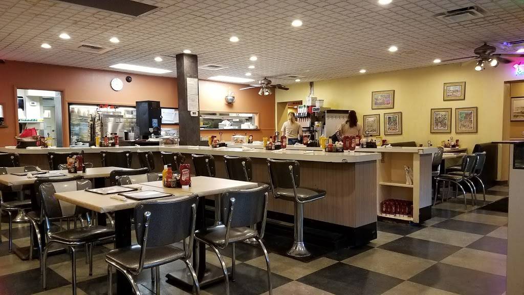 The Echo Restaurant | restaurant | 3510 Edwards Rd, Cincinnati, OH 45208, USA | 5133212816 OR +1 513-321-2816