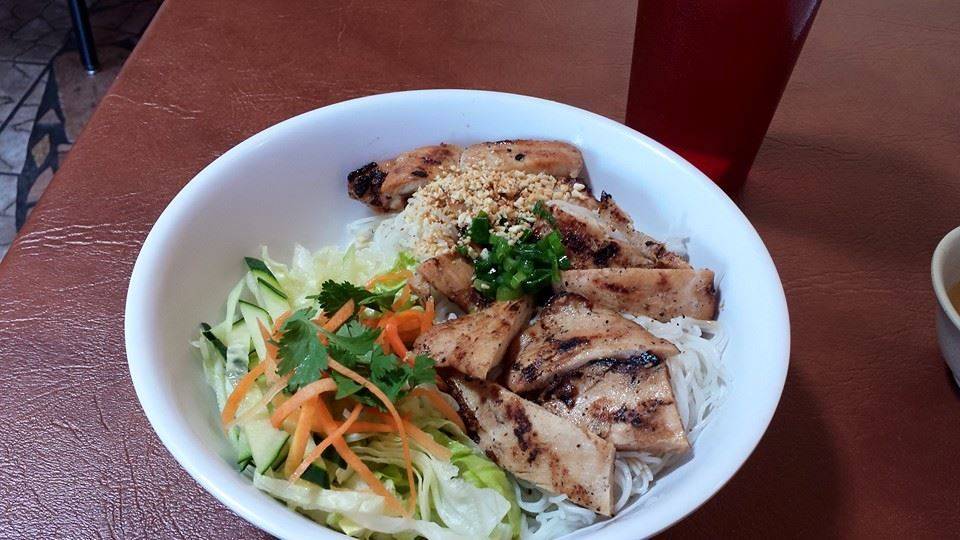 Pho Long Vietnamese Restaurant | restaurant | 2021 Mangum Rd, Houston, TX 77092, USA | 7136866408 OR +1 713-686-6408