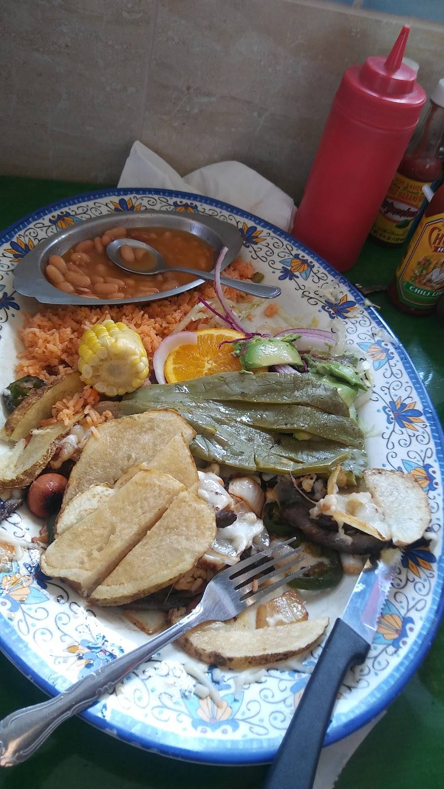 La Presa Restaurant | restaurant | 319 S Rohlwing Rd, Palatine, IL 60074, USA | 8472215475 OR +1 847-221-5475