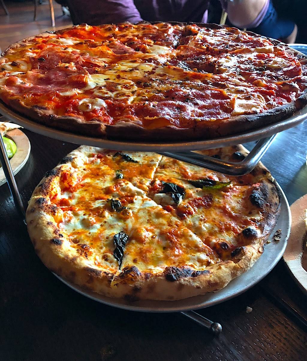 Lillys | restaurant | 169 Mamaroneck Ave, White Plains, NY 10601, USA | 9149975600 OR +1 914-997-5600