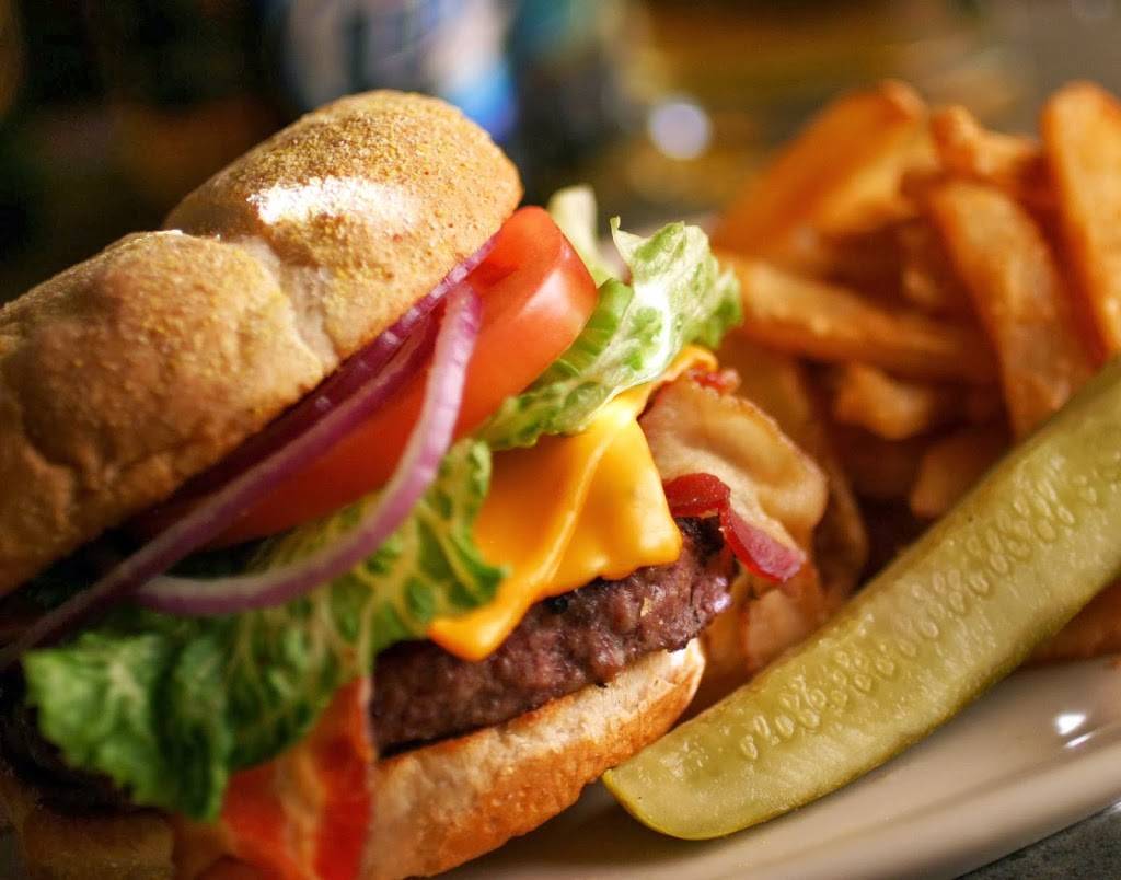 Uccellos Ristorante- East Beltline GR | meal takeaway | 2630 E Beltline Ave SE, Grand Rapids, MI 49546, USA | 6169542002 OR +1 616-954-2002