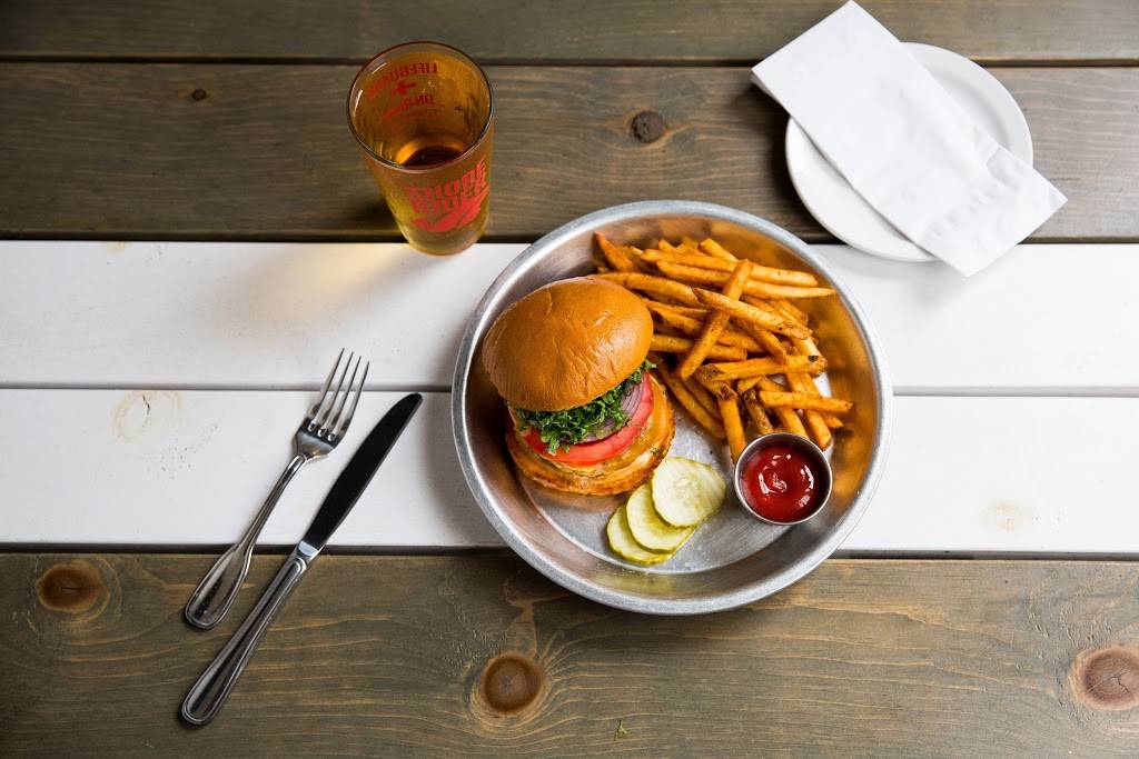 Shore Rider Bar | restaurant | 2168 Avenida De La Playa, La Jolla, CA 92037, USA | 8584125308 OR +1 858-412-5308