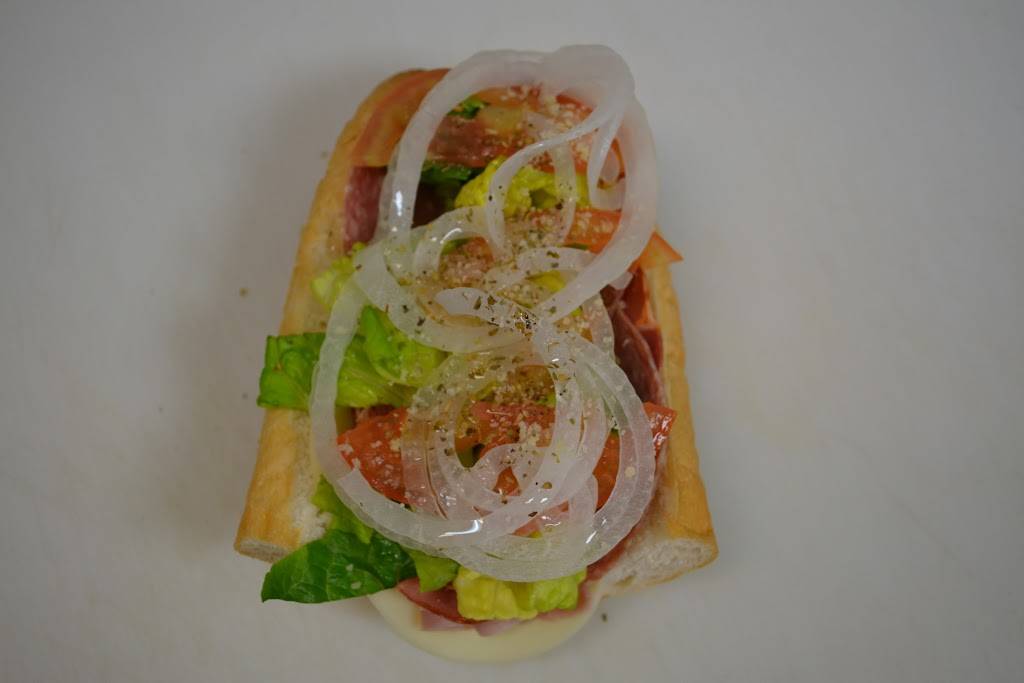 South Philly Steaks | restaurant | 12001 Avalon Lake Dr B, Orlando, FL 32828, USA | 4079883400 OR +1 407-988-3400