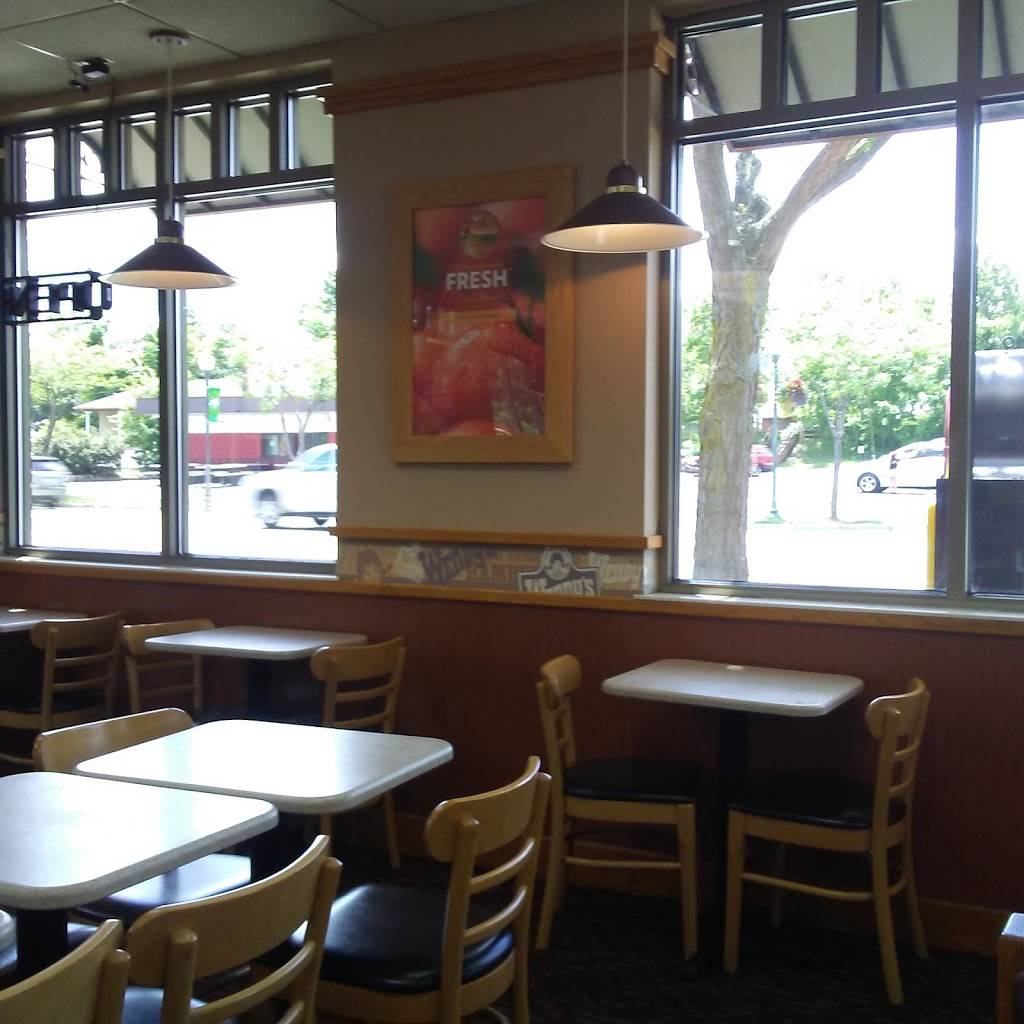Wendys | restaurant | 11333 S Saginaw St, Grand Blanc, MI 48439, USA | 8106950485 OR +1 810-695-0485