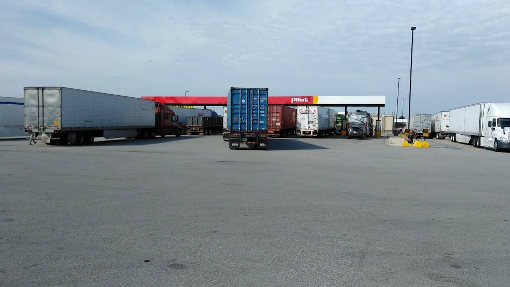 Pilot Travel Center | restaurant | 3801 N Division St, Morris, IL 60450, USA | 8157050120 OR +1 815-705-0120