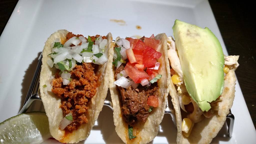 Taqueria del Barrio | restaurant | 821 Upshur St NW, Washington, DC 20011, USA | 2027230200 OR +1 202-723-0200