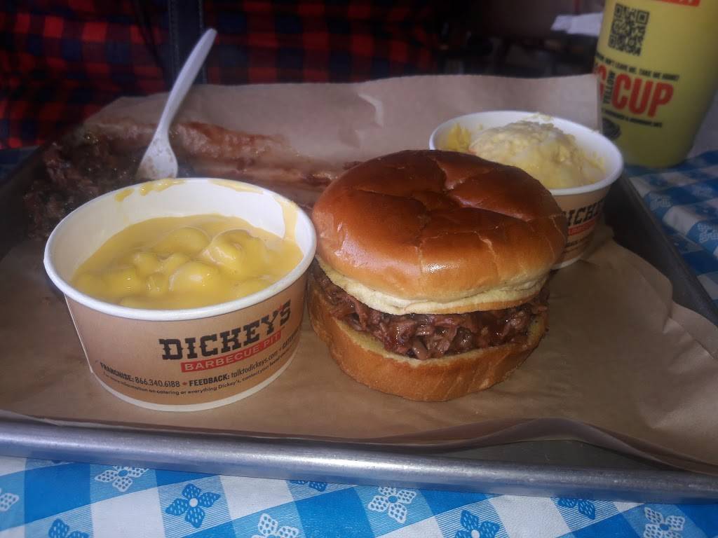 Dickeys Barbecue Pit | restaurant | 4475 Adler Dr, Dallas, TX 75211, USA | 2143318088 OR +1 214-331-8088