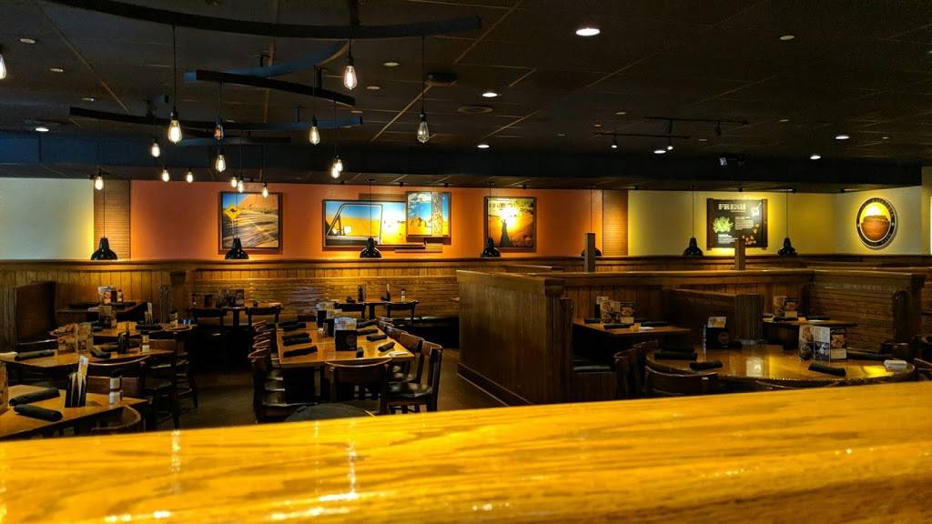 Outback Steakhouse | restaurant | 1101 Woodland Rd, Wyomissing, PA 19610, USA | 6103769910 OR +1 610-376-9910