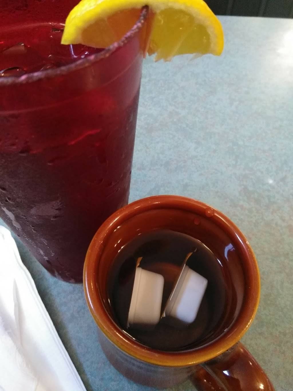 Gulfport Family Restaurant | restaurant | 2025 49th St S, Gulfport, FL 33707, USA | 7273212628 OR +1 727-321-2628