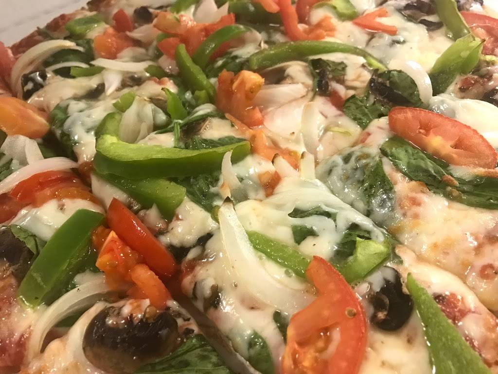 Bella Lukes of Island Lake | restaurant | 9645, 107 E State Rd, Island Lake, IL 60042, USA | 8475268024 OR +1 847-526-8024