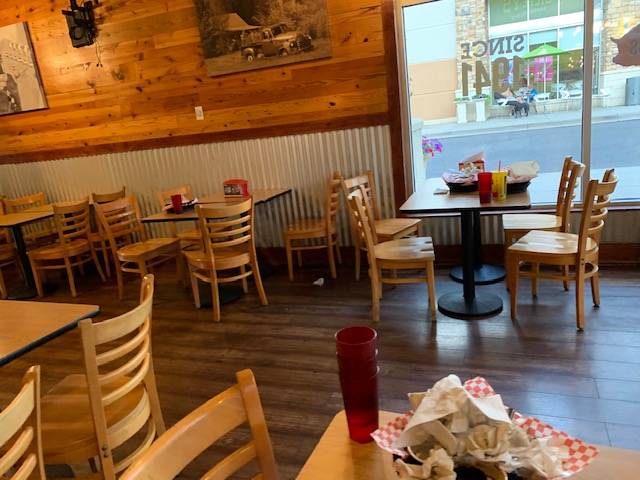 Dickeys Barbecue Pit | restaurant | 10551 E Garden Dr, Aurora, CO 80012, USA | 7203437518 OR +1 720-343-7518