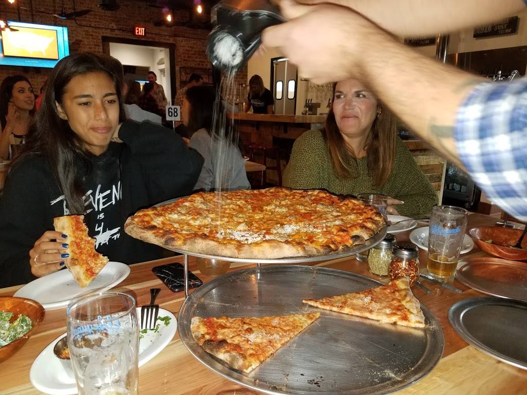 The Slice & Pint | restaurant | 130 West E Grand Ave, El Segundo, CA 90245, USA | 3106488479 OR +1 310-648-8479