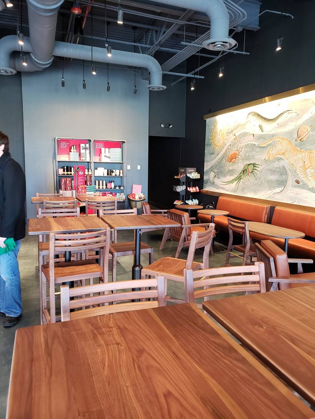 Starbucks | cafe | 11525 US-14, Woodstock, IL 60098, USA | 2245752152 OR +1 224-575-2152