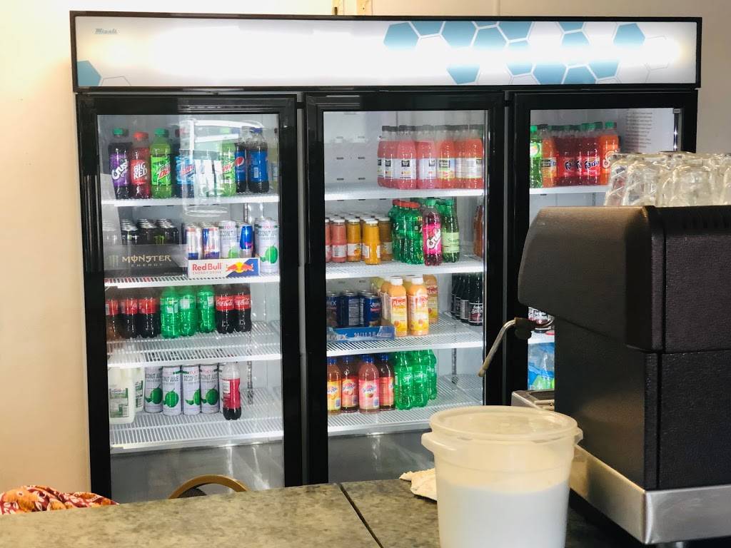 banaadir Somali restaurants | restaurant | 5600 S 3rd St, Louisville, KY 40214, USA | 5026903390 OR +1 502-690-3390