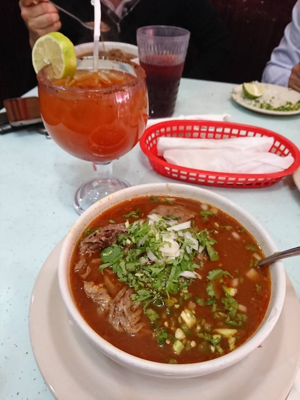 El Borrego De Oro | restaurant | 3900 S Congress Ave, Austin, TX 78704, USA | 5123830031 OR +1 512-383-0031