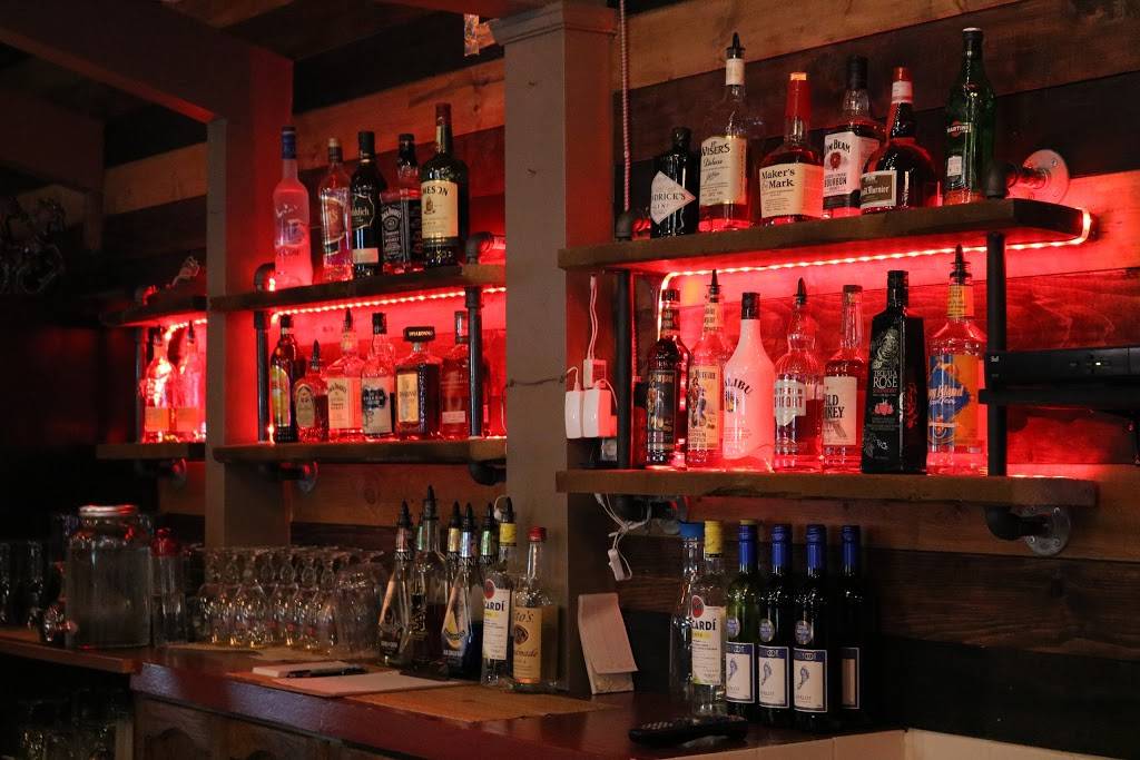 Golden Wheel Restaurant | restaurant | 6725 Trans-Canada Hwy, Peterborough, ON K9J 6Z9, Canada | 7057496838 OR +1 705-749-6838