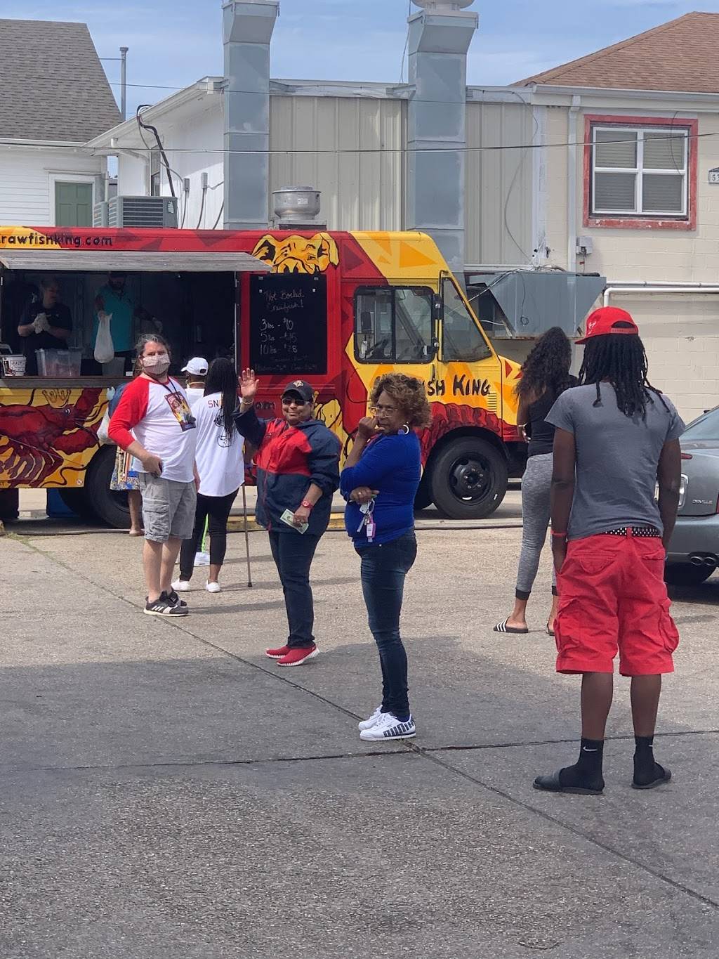 Nola Food Truck | restaurant | 5938 Spain St, New Orleans, LA 70122, USA | 5042590828 OR +1 504-259-0828