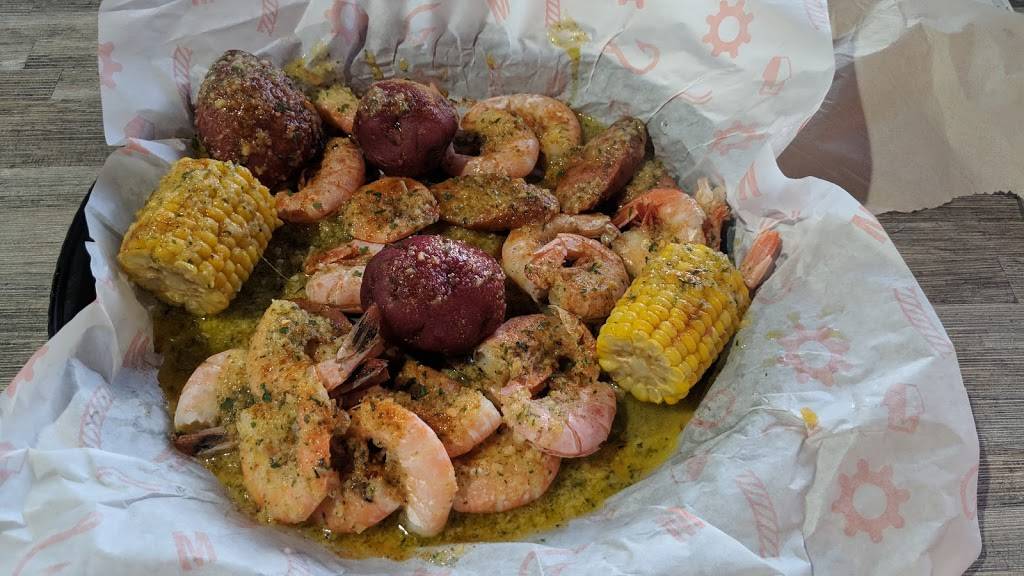 Melbourne Seafood Station | restaurant | 865 Palm Bay Rd NE #100, West Melbourne, FL 32904, USA | 3213273727 OR +1 321-327-3727