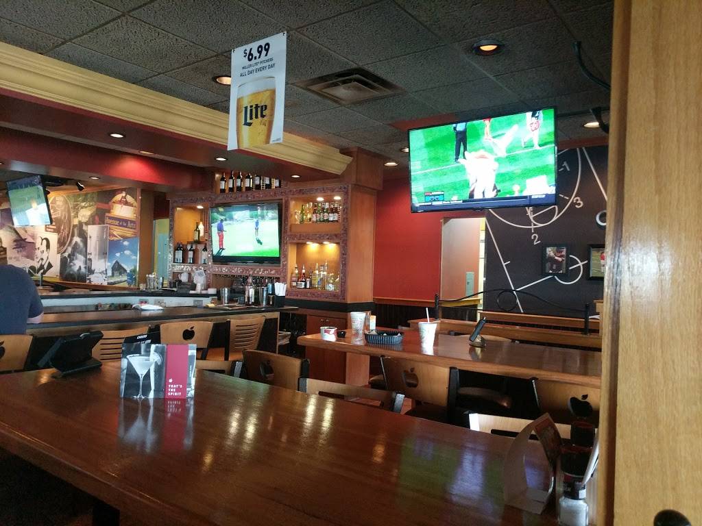 Applebees Grill + Bar | restaurant | 881 W Central Ave, Springboro, OH 45066, USA | 9377439420 OR +1 937-743-9420