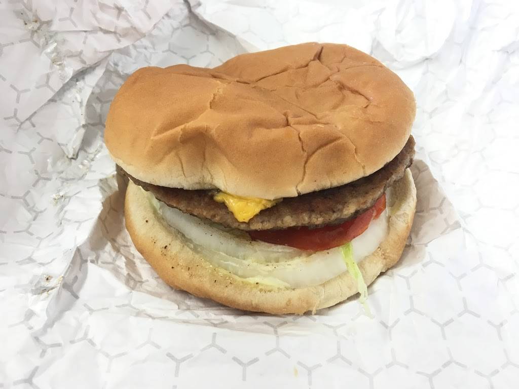 Golden Dairy | restaurant | 4002 TN-66, Rogersville, TN 37857, USA | 4232722000 OR +1 423-272-2000