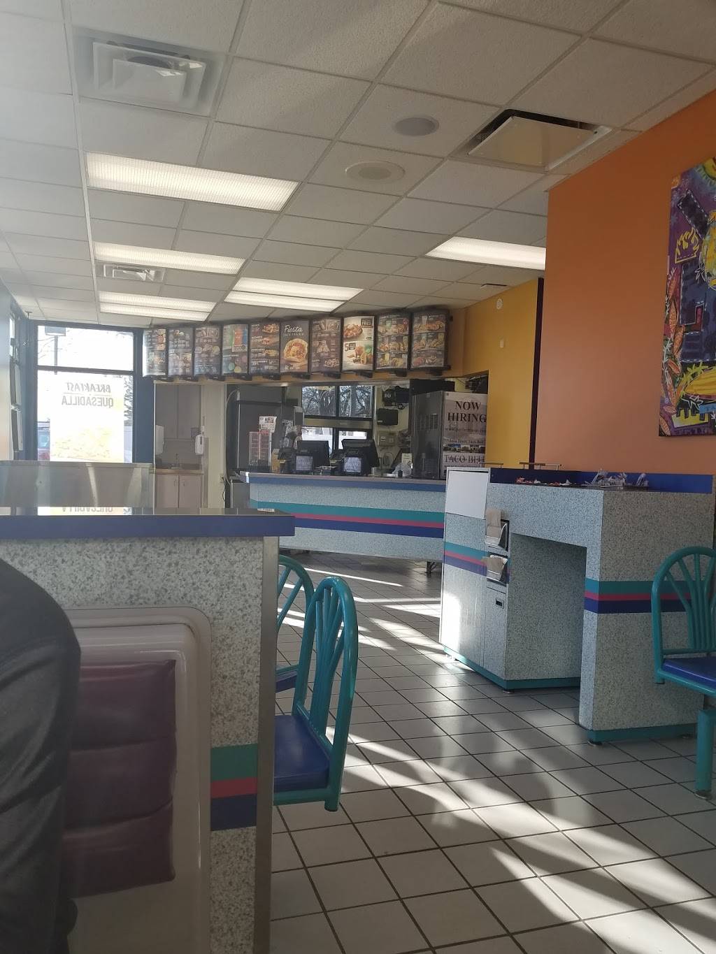 Taco Bell | meal takeaway | 411 E Chicago Blvd, Tecumseh, MI 49286, USA | 5174237182 OR +1 517-423-7182