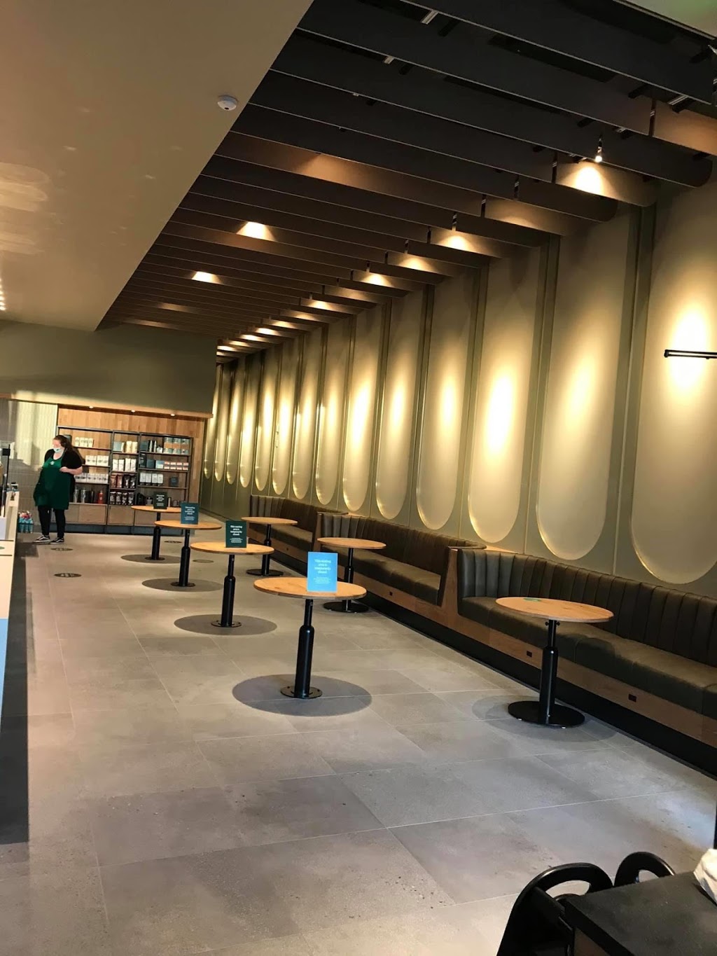 Starbucks | cafe | 34725 Utica Rd, Clinton Twp, MI 48035, USA | 5863990835 OR +1 586-399-0835