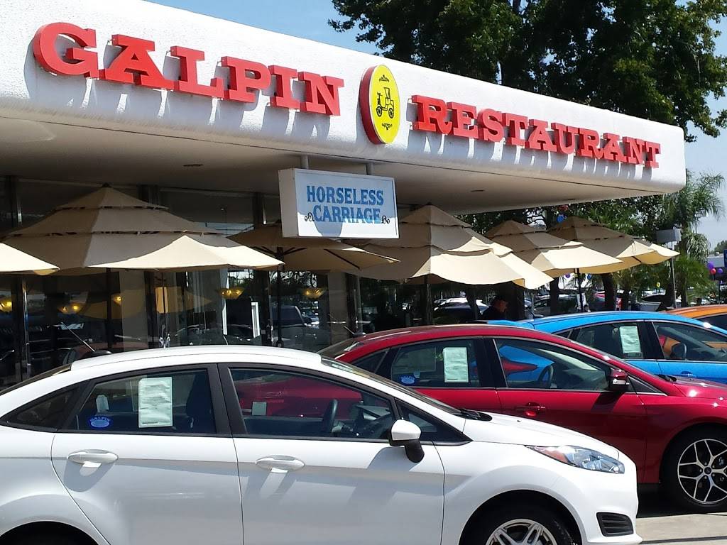 Horseless Carriage Restaurant | restaurant | 15505 Roscoe Blvd, North Hills, CA 91343, USA | 8187782014 OR +1 818-778-2014